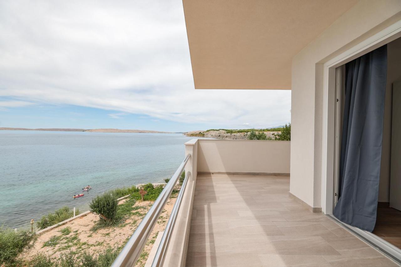 Beachfront Apartments Tic With Seaview Miletici Extérieur photo