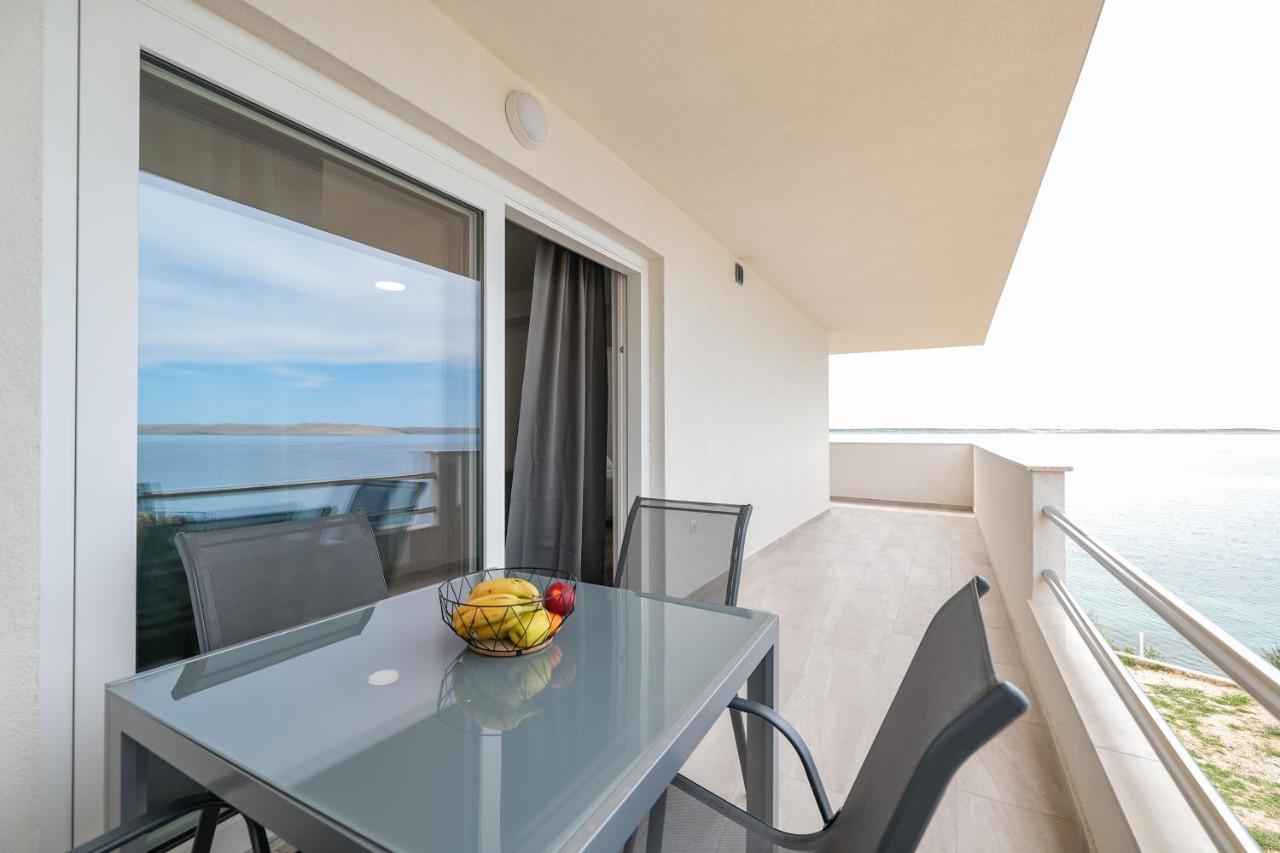 Beachfront Apartments Tic With Seaview Miletici Extérieur photo