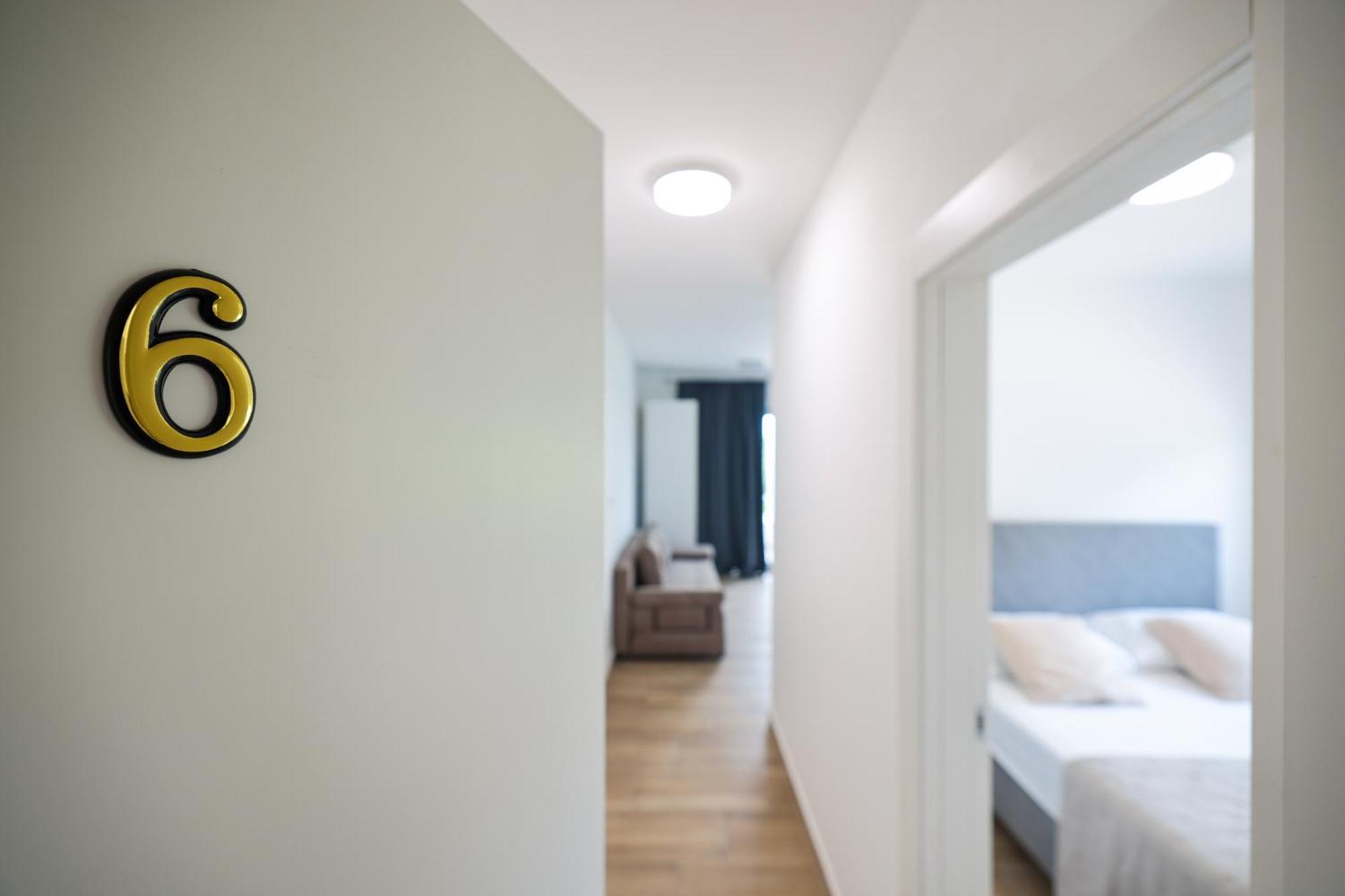 Beachfront Apartments Tic With Seaview Miletici Extérieur photo