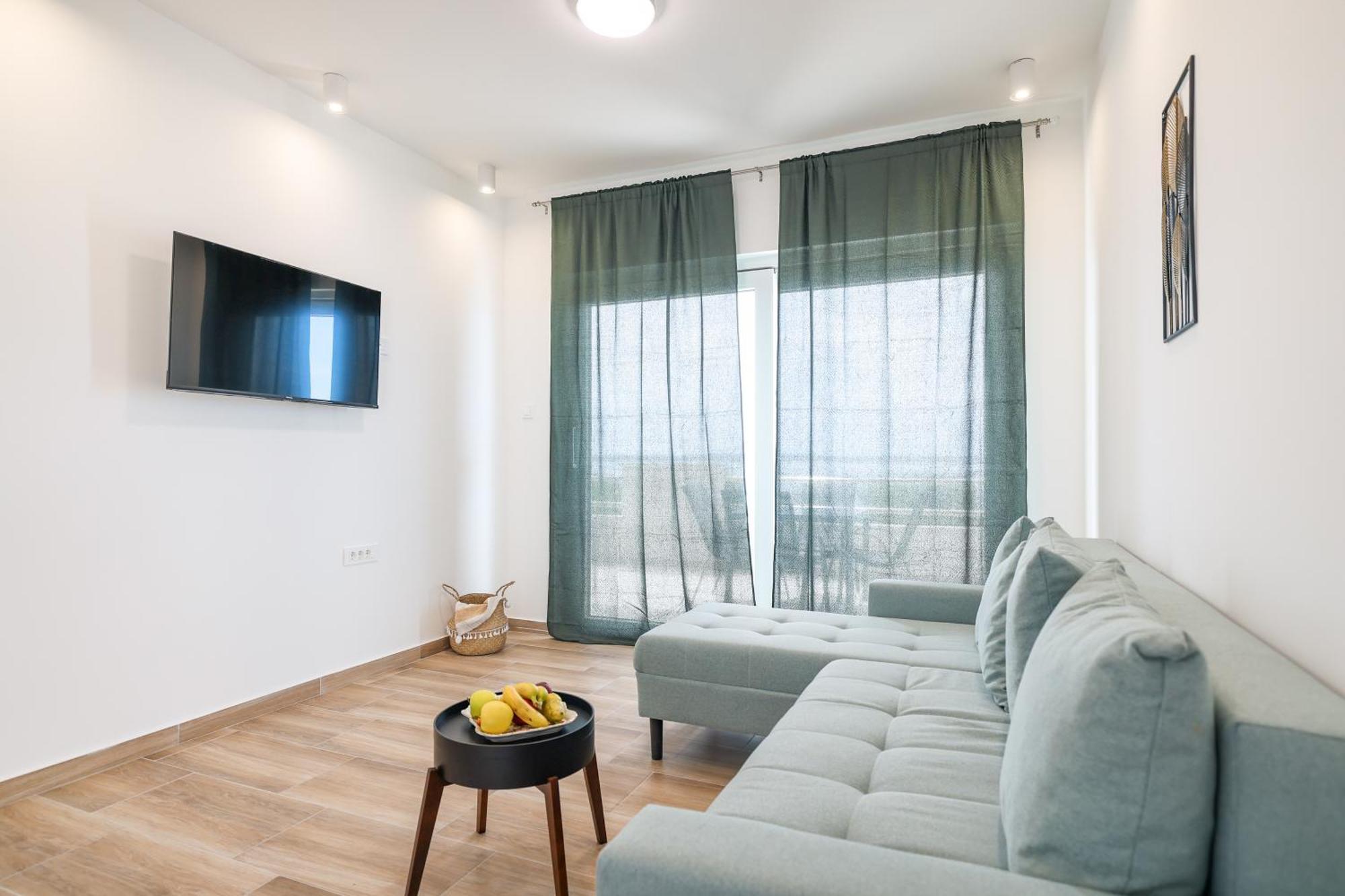 Beachfront Apartments Tic With Seaview Miletici Extérieur photo
