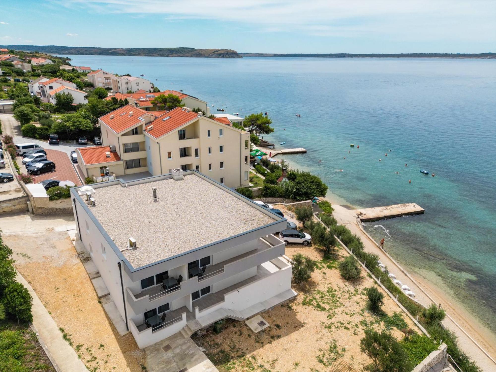 Beachfront Apartments Tic With Seaview Miletici Extérieur photo
